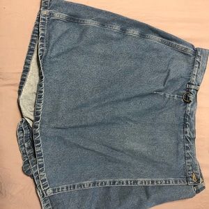 Vintage maren sport skirt/shorts
